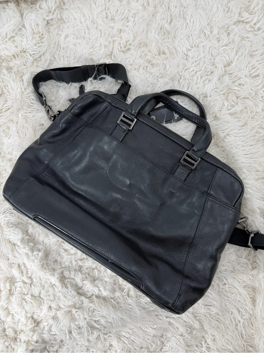 Tumi Beacon Hill Chestnut Large Laptop Leather Briefcase Black Leather
